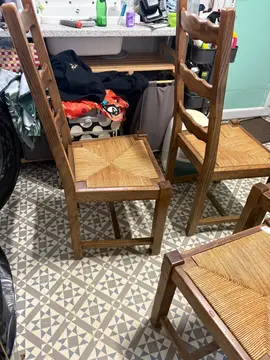 4 chaises