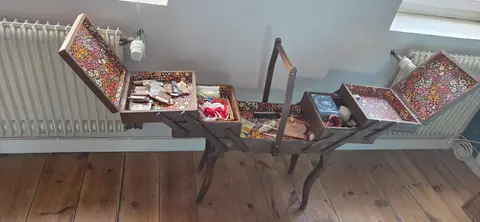 travailleuse de couturière