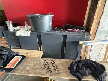 frigo de bar à réparer