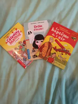 Lots de trois livres enfant