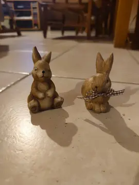 décoration de Pâques. lapins