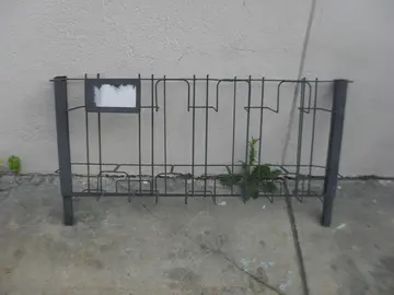 Support en métal pour bricolage