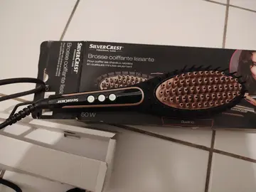 Brosse coiffante lissante