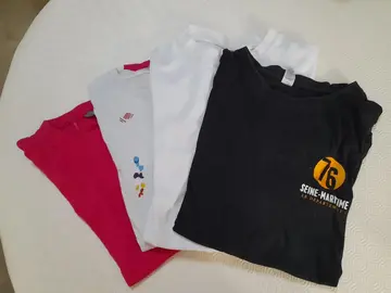 4 tee-shirts T 36
