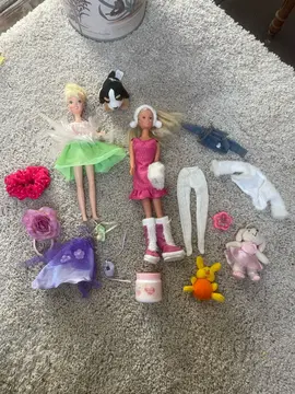 lot de jouets barbie enfant