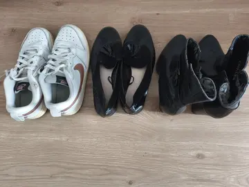 3 paires de chaussures femme 38