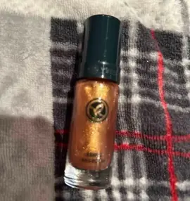 vernis à ongle