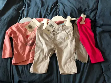 lot de vêtements bébé fille 3 mois neufs