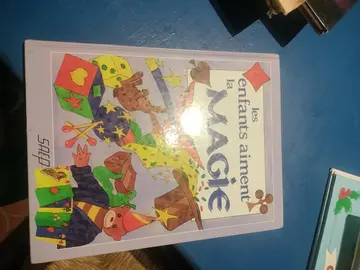 les enfants aiment la magie