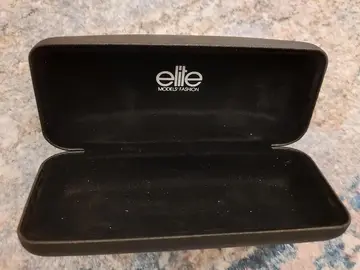 Boîtier lunettes