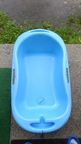 baignoire bébé à chercher rapidement