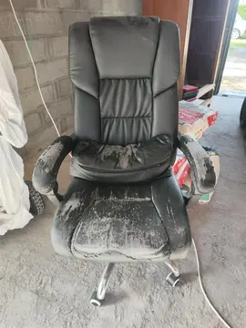 fauteuil de bureau solide