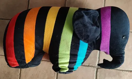 DONNE belle grosse peluche éléphant Little Marcel (bien lire l'annonce)