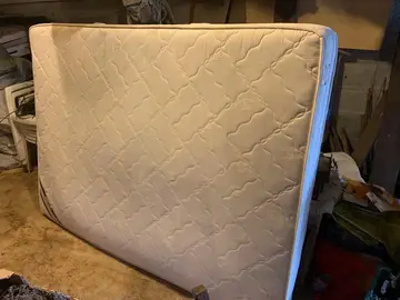 Matelas 140 bon état