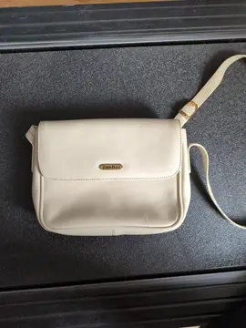 pochette beige