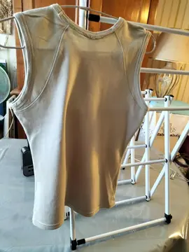 débardeur taille 36/38 bricolage ou sport