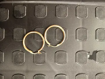 boucles d'oreilles petit anneau