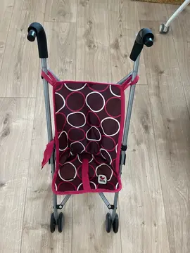 poussette pour poupée
