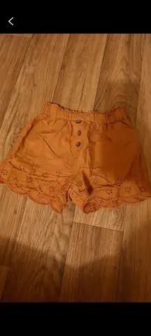 short 9 mois