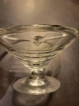 Deux coupes à glace