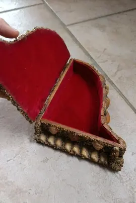 Piano fait main