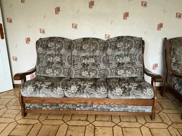 ensemble canapé convertible et 2 fauteuils en excellent état