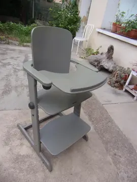 chaise haute enfant en bois