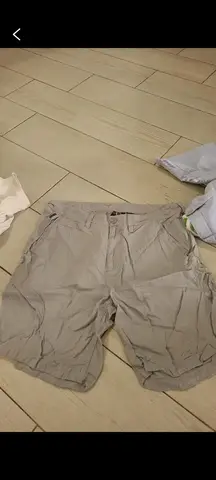 short armani en lin