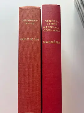 2. Livres Maurice de Saxe et Masséna.