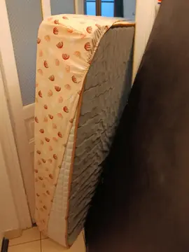lit 2 places + matelas 2 places