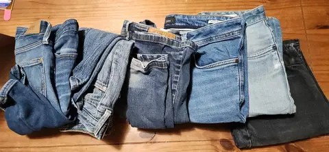 Jeans déchirés