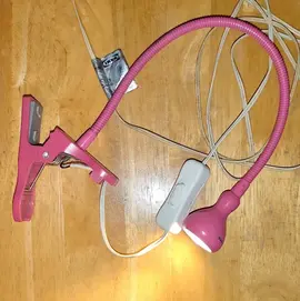 Lampe à corps flexible.