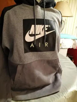 sweat Nike air taille L
