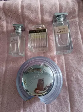 flacons parfums vides