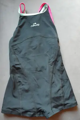 Maillot de bain 6/8 ans