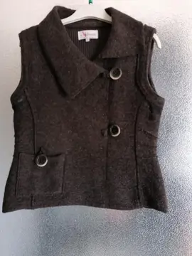 Gilet marron dans manches taille 38/40