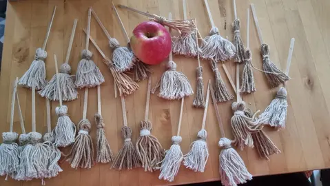 petis balais pour déco