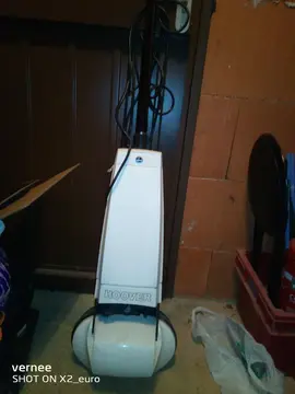 shampooigneuse laveuse cireuse Hoover