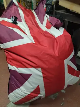Grand pouf d'extérieur percé