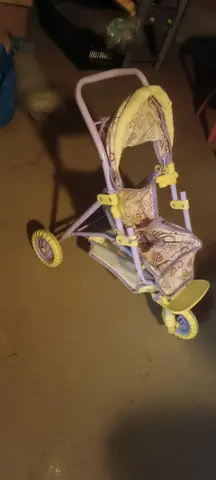 poussette poupée