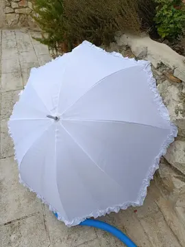 Ombrelle blanche