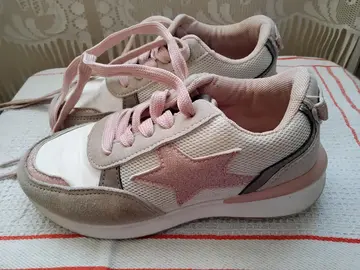 Baskets pointure 31
