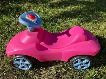 Trotteur porteur pour enfant