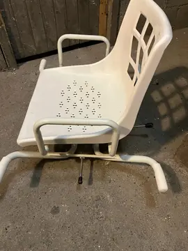 siège pivotant baignoire