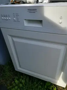 Lave-vaisselle Arthur Martin Electrolux