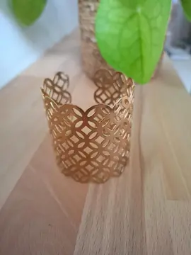 Bracelet manchette doré