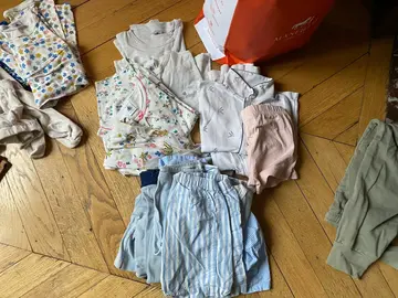 vêtements 3/4 ans Principalement maillot de corps et pyjama