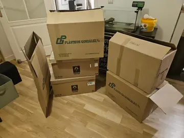 lot de cartons déménagement
