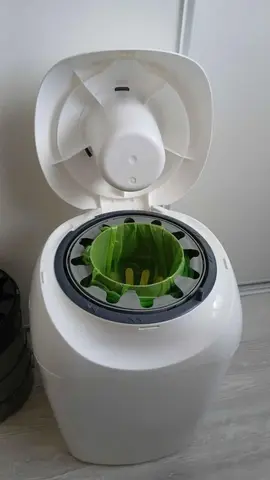 poubelle à couche