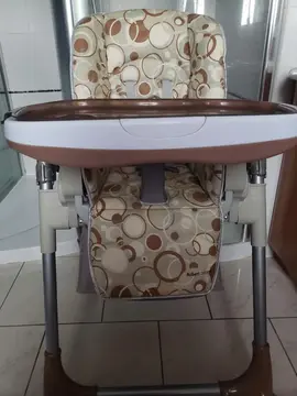 chaise haute bébé